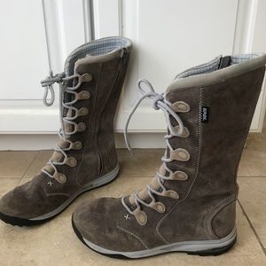 Teva suede winter boots